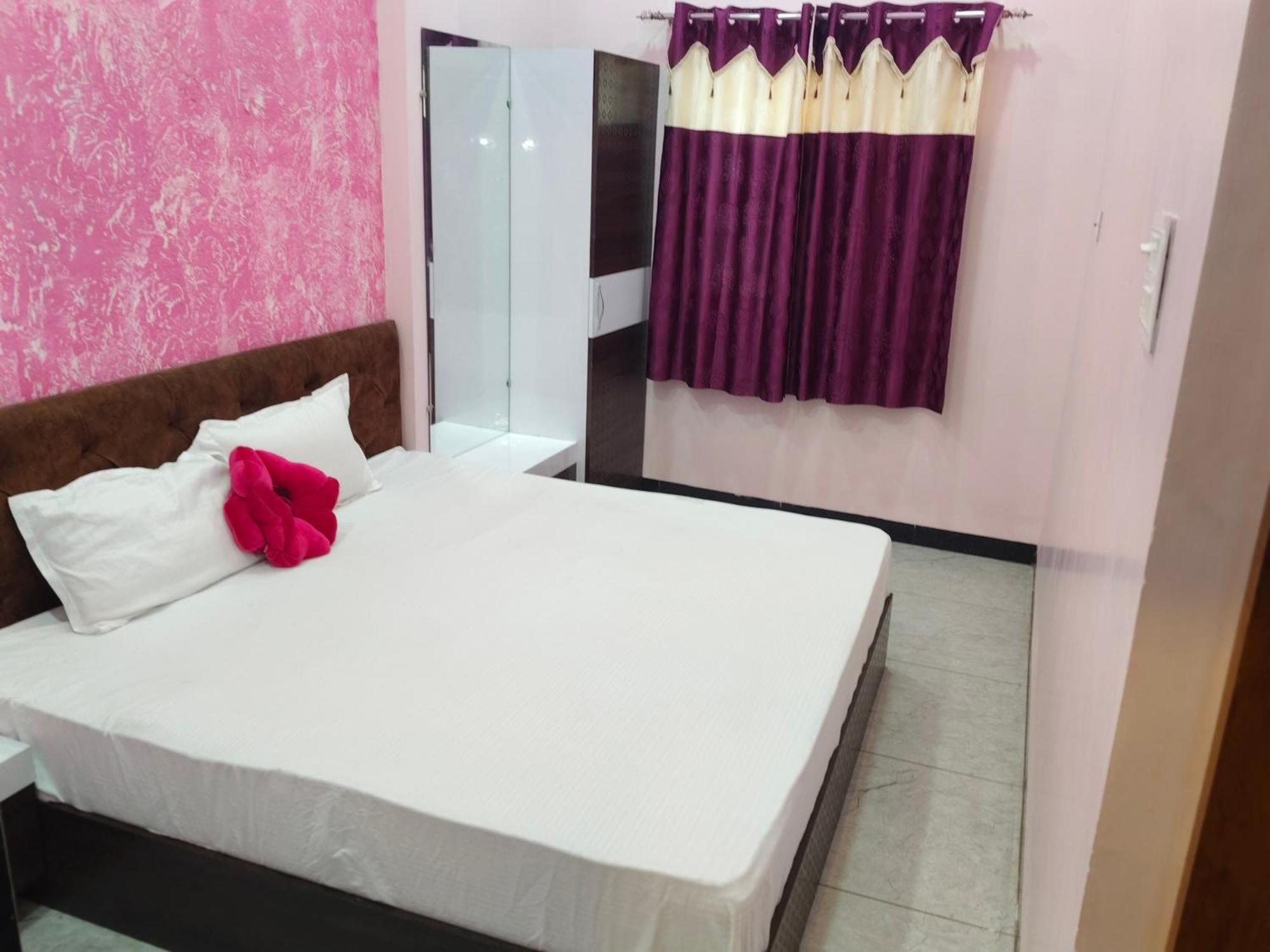 Anant Home Stay Ujjain Camera foto